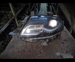 Faro - Fanale Sx Xenon Per Audi A4 B8 2010