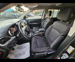 Fiat Freemont 2.0 Multijet 140 CV - 7 Posti - 13