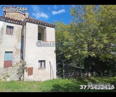 Casa rustica a Serra San Quirico