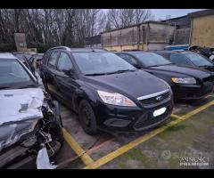 Ford Focus 2009 Demolita - Per Ricambi