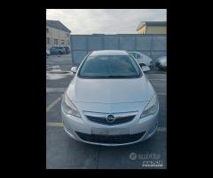 Opel Astra J 2012 1.7 TD Demolita - Per Ricambi