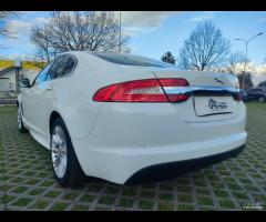 Jaguar XF 2.2 D 190 CV Premium Luxury - 6