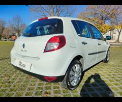 Renault Clio 1.2 5 porte Gpl valido fino al 2030