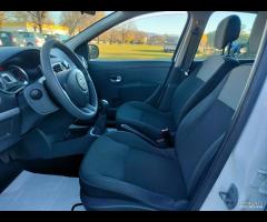 Renault Clio 1.2 5 porte Gpl valido fino al 2030 - 12