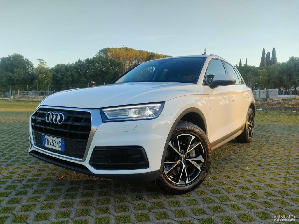 Audi Q5 2.0 TDI quattro S tronic Business - 1