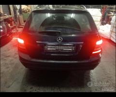 Mercedes Classe C W204 Restyling 651913 Ricambi