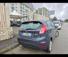 Ford Fiesta 1.4 5p. Bz.- GPL Titanium - 6