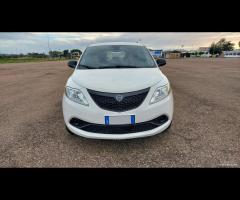 LANCIA YPSILON 1.0 Hibrid 70cv 5P Ecochic 2021