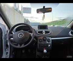 Renault Clio 1.2 16V 5 porte GPL Dynamique - 6