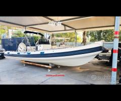 Joker boat coaster 650+ evinrude e-tec 200cv light