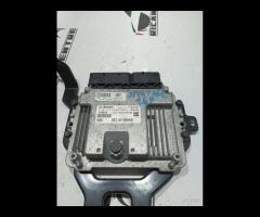 CENTRALINA MOTORE ECU KIA SPORTAGE 39110-2BAN9 BD5 - 8