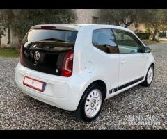 Volkswagen UP 1.0 benzina NEOPATENTATI GARANZIA 12