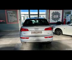 Audi Q5 40 TDI quattro S tronic Business Sport - 6