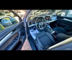 Audi Q5 40 TDI quattro S tronic Business Sport - 10