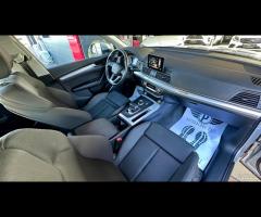 Audi Q5 40 TDI quattro S tronic Business Sport - 17