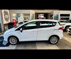 Ford B-Max 1.5 TDCi 95 CV Business Titanium