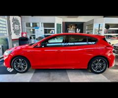 Ford Focus 1.0 EcoBoost Hybrid 125 CV 5p. ST Line