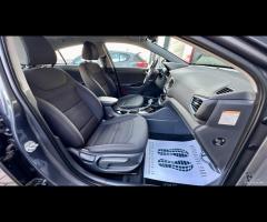 Hyundai Ioniq 1.6 Hybrid DCT Comfort - 23