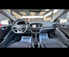 Hyundai Ioniq 1.6 Hybrid DCT Comfort - 24