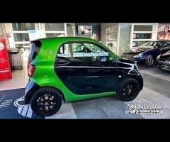 Smart ForTwo electric drive cabrio Greenflash Edit - 21