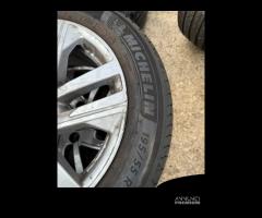 Cerchi con gomme da 16 peugeot 208