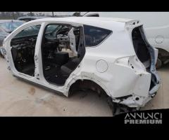 Scocca per ricambi toyota rav 4 2015