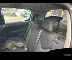 Ricambi Peugeot 308 1.6 HDi 110cv del 2009 - 19