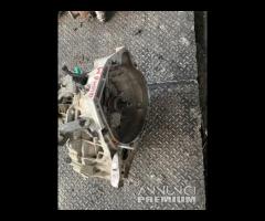 Cambio manuale 6 marce Nissan qaschqai 2017 k9k