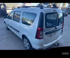 Ricambi Dacia Logan 1.5 dci del 2010 - 5