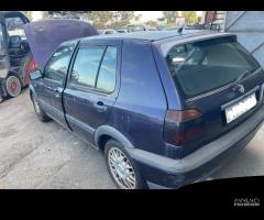 Ricambi Volkswagen Golf 3 GT 1.6 benz del 1997