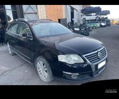 Ricambi Volkswagen Passat Variant 2.0 TDI del 2007 - 2