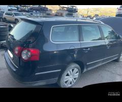 Ricambi Volkswagen Passat Variant 2.0 TDI del 2007 - 6