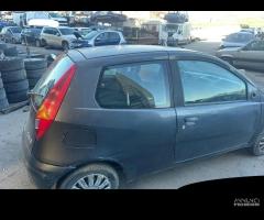 Ricambi Fiat Punto 1.2 benz 60cv del 2001 - 4