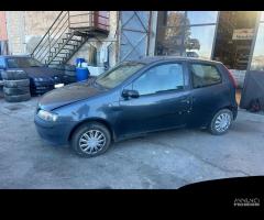 Ricambi Fiat Punto 1.2 benz 60cv del 2001 - 12