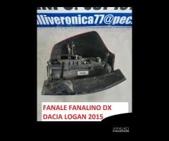 FANALE FANALINO DACIA LOGAN SX E DX 2015