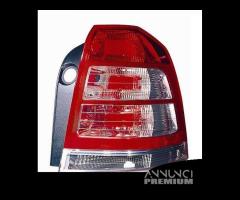 fanale posteriore opel zafira 2008-2010 nuovo