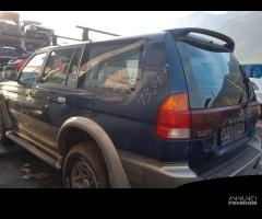 MITSUBISHI PAJERO 2.5 TD 1999 4D56 PER RICAMBI