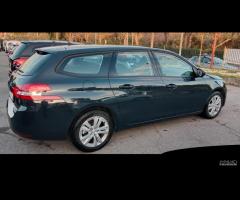 Peugeot 308 BlueHDi 120 S&S Business - 8