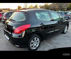 Peugeot 1007 1.6 HDi Sporty