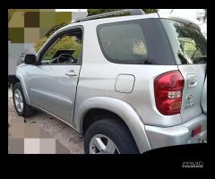 RICAMBI VARI TOYOTA RAV 4 ANNO 2005 CC 2.0 D.