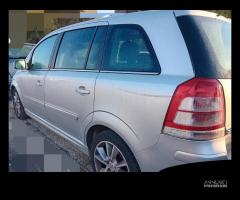 RICAMBI VARI OPEL ZAFIRA ANNO 2009 CC1.9 D.