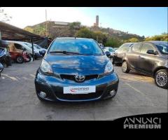 Toyota Aygo 1.0 benzina 5 porte neopatentati - 9