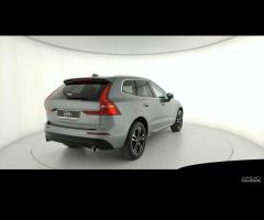 VOLVO XC60 2.0 b4 Core awd auto - 3