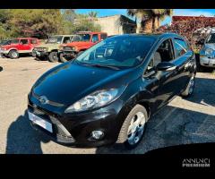 Ford Fiesta 1.4 diesel 5 porte Titanium adatta a n