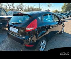 Ford Fiesta 1.4 diesel 5 porte Titanium adatta a n