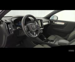 VOLVO XC40 2.0 b3 Core auto