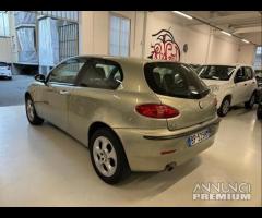 Alfa Romeo 147 2.0i 16V T.S. cat Selespeed 3p. Dis