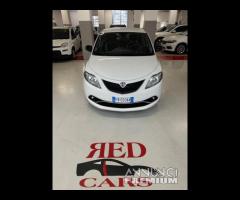 Lancia Ypsilon 1.2 69 CV 5 porte Gold