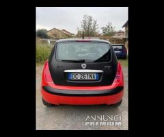 Lancia Ypsilon 1.3 Multijet 16V Momo Design