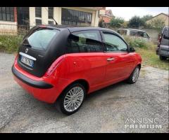 Lancia Ypsilon 1.3 Multijet 16V Momo Design